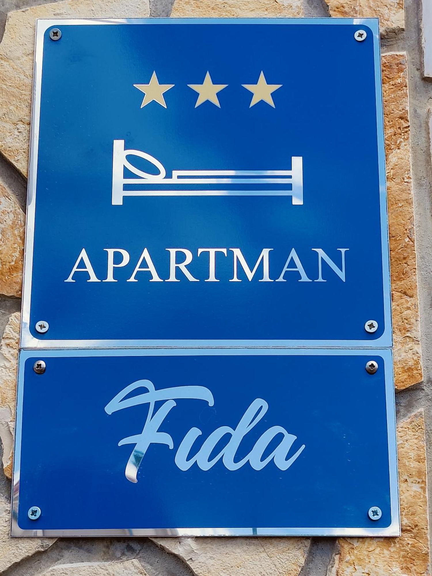Apartments Fida Vir Bagian luar foto