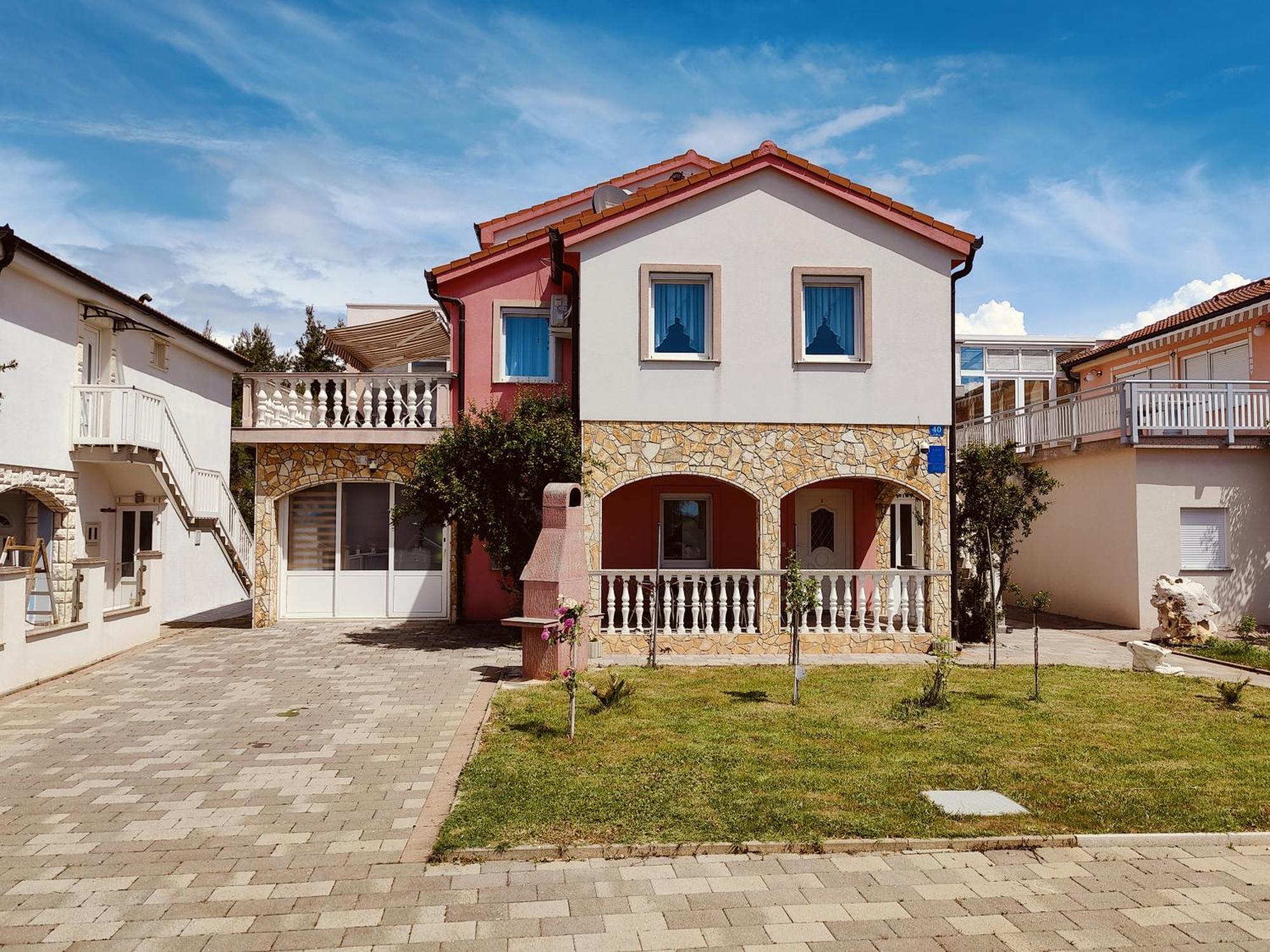 Apartments Fida Vir Bagian luar foto